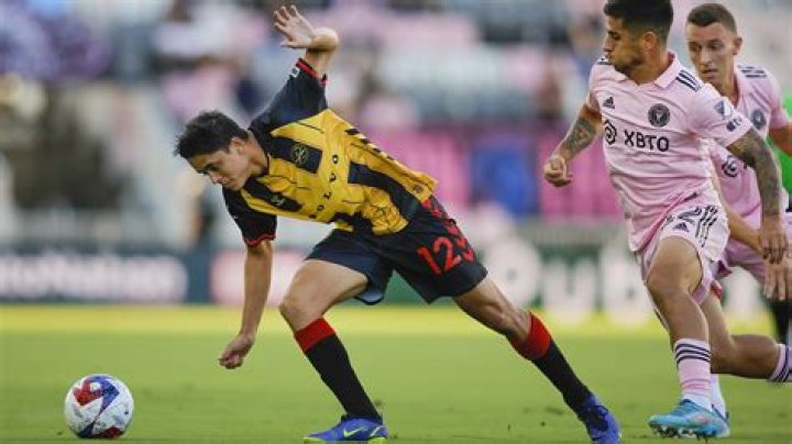 A. J. Cochran Biography, Age, Height, Wife, Net Worth, Family