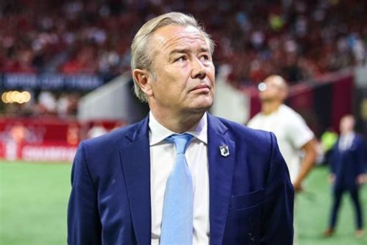 Adrian Heath Biography, Age, Height, Wife, Net Worth, Family