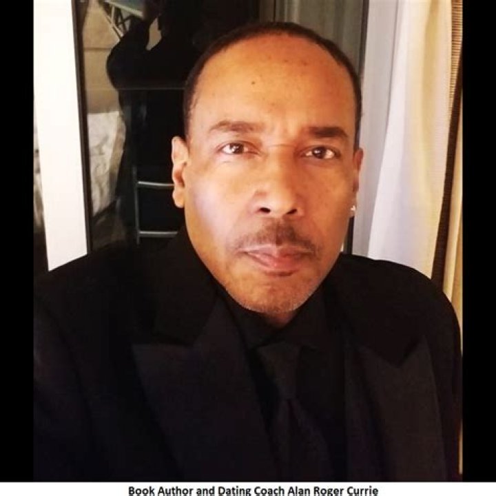 Alan Roger Currie Biography, Age, Height, Wife, Net Worth, Family