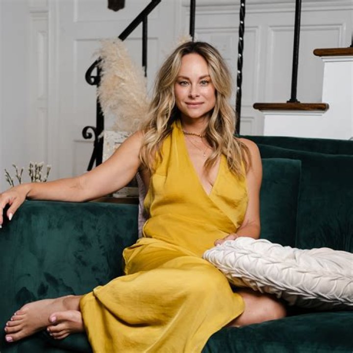 Alyshia Ochse biografía, edad, altura, esposa, net worth, familia