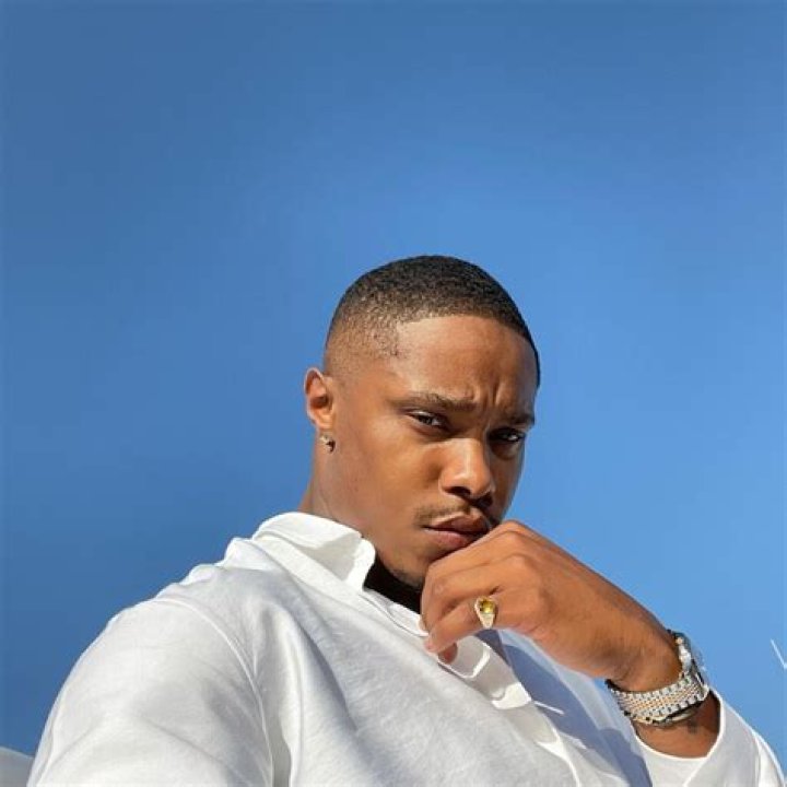 Avery Wilson Biography, Age, Height, Wife, Net Worth, Family