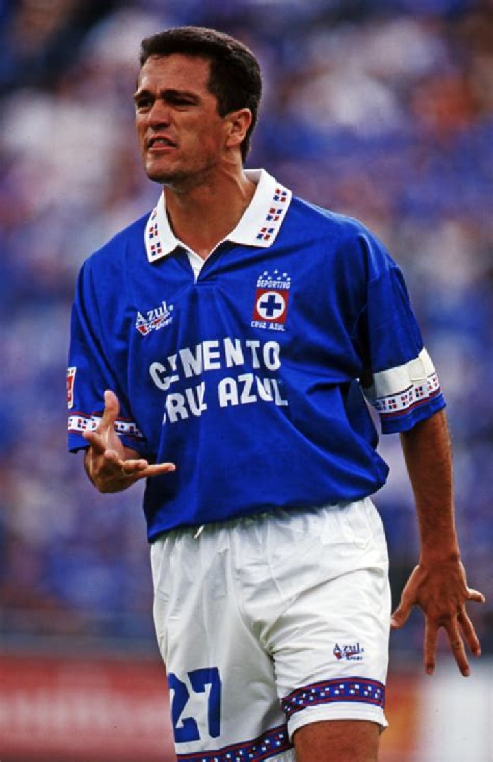 Carlos Hermosillo Biography, Age, Height, Wife, Net Worth, Family