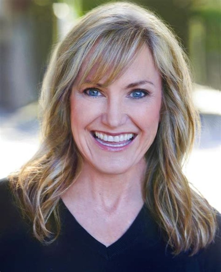 Cynthia Geary Biography, Age, Height, Husband, Net Worth, Family