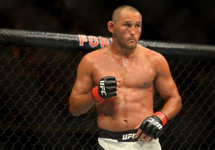 Dan Henderson biografía, edad, altura, esposo, net worth, familia