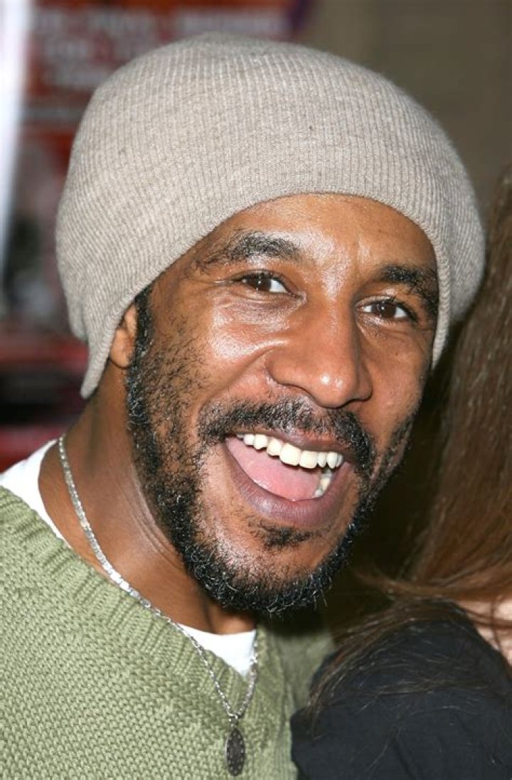 Danny John-Jules biografía, edad, altura, esposo, net worth, familia