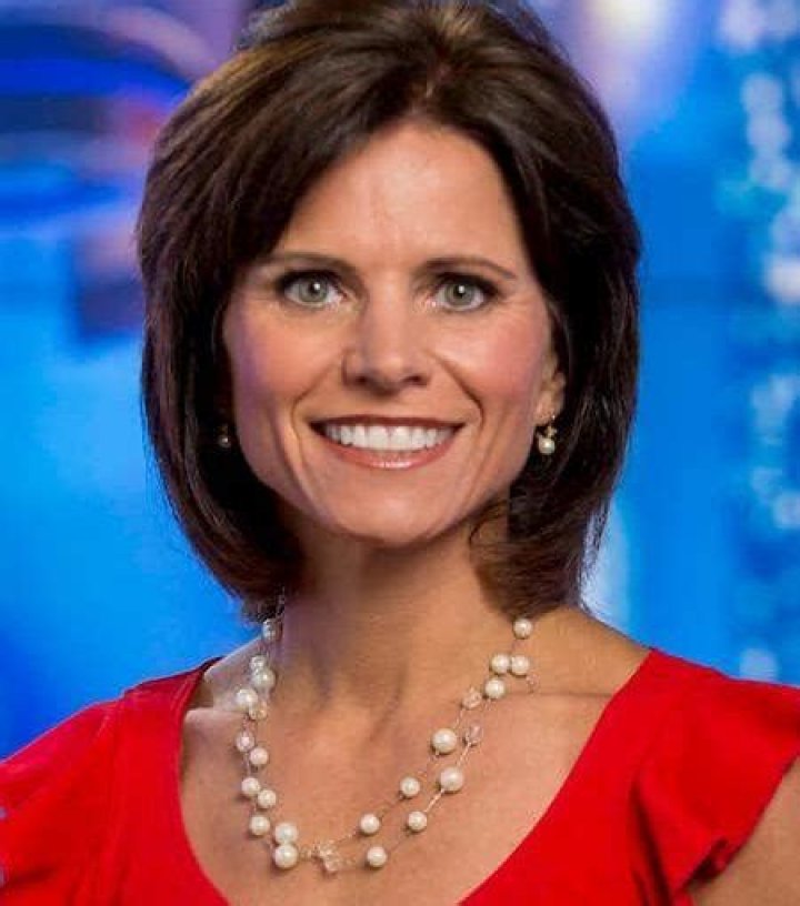 Denise Dillon Biography, Age, Height, Husband, Net Worth, Family