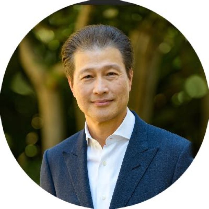 Dominic Ng Biography, Age, Height, Wife, Net Worth, Family