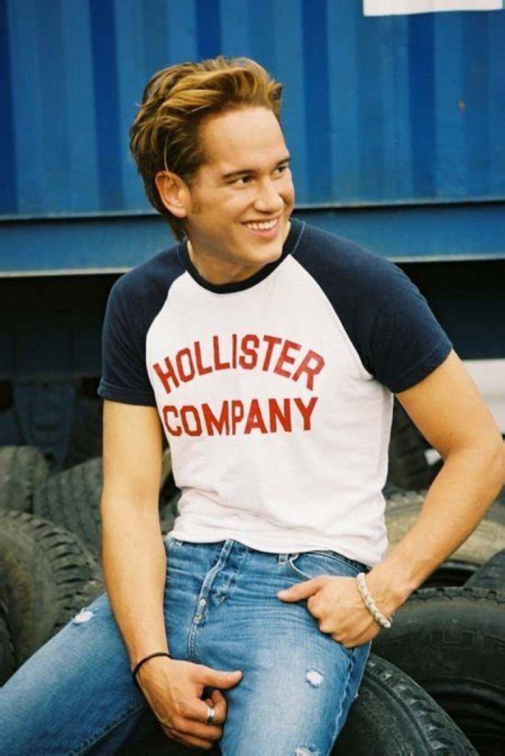 Eduardo Renta Biography, Age, Height, Wife, Net Worth, Family