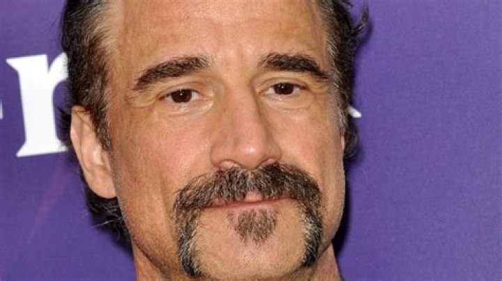 Elias Koteas Biography, Age, Height, Wife, Net Worth, Family