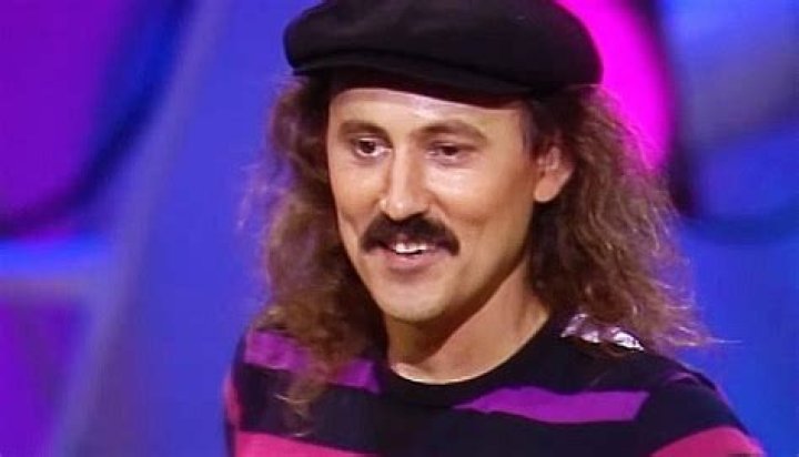 Gallagher (comedian) Biography, Age, Height, Wife, Net Worth and Family