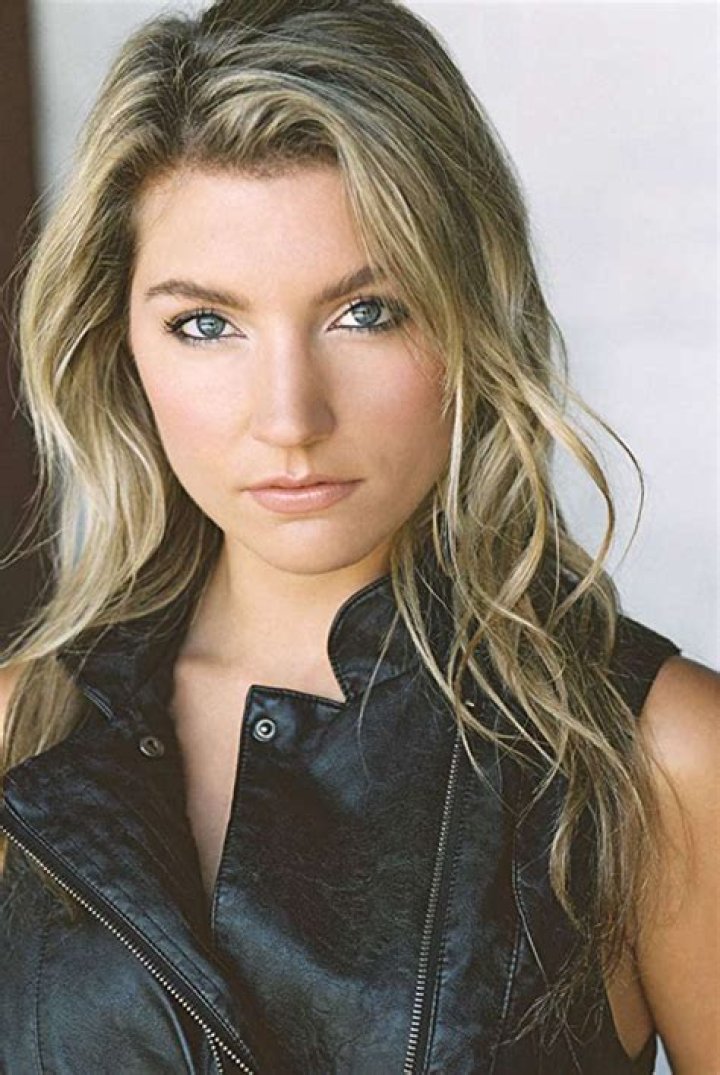 Haley Busch biografía, edad, altura, esposa, net worth, familia