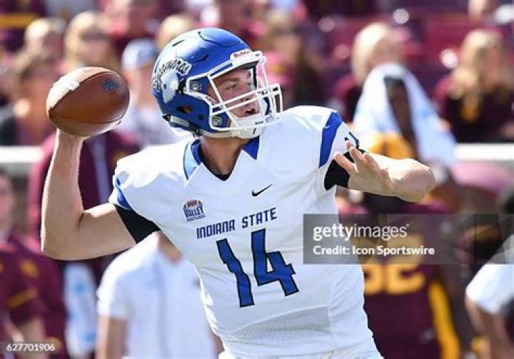 Isaac Harker Biography, Age, Height, Wife, Net Worth, Family