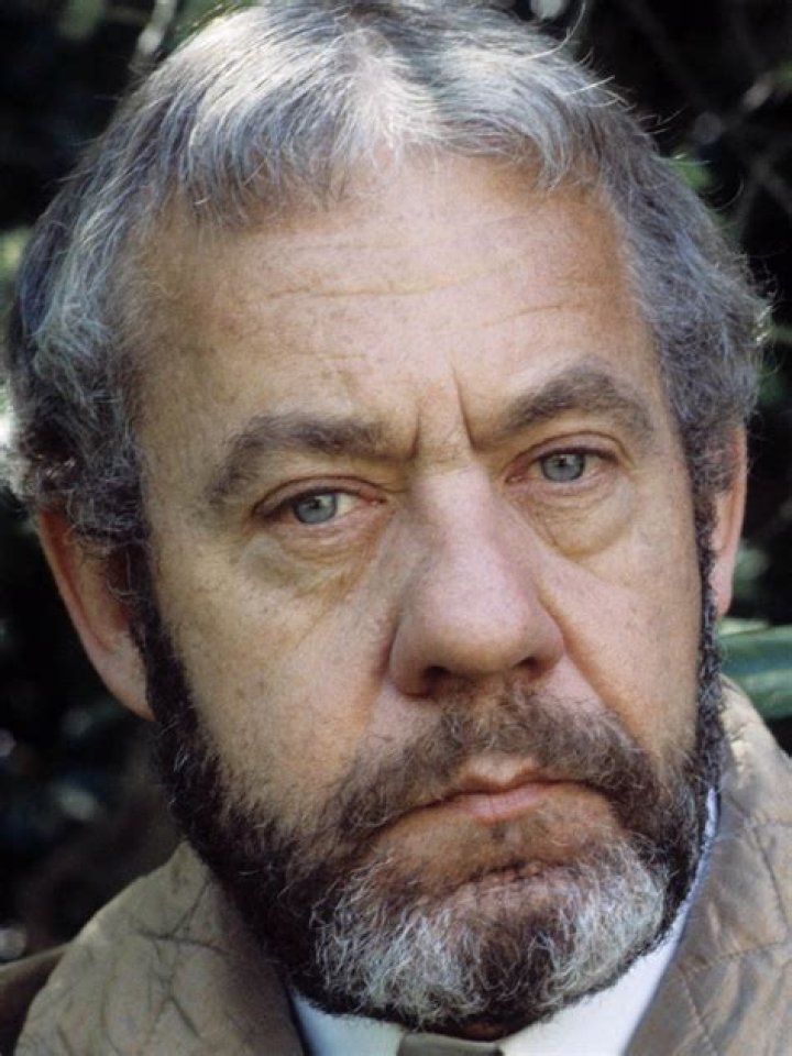 Jonathan Adams (British actor) Biography, Age, Height, Wife, Net Worth and Family