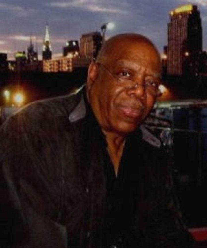 Kenneth J. Dunkley Biography, Age, Height, Wife, Net Worth and Family