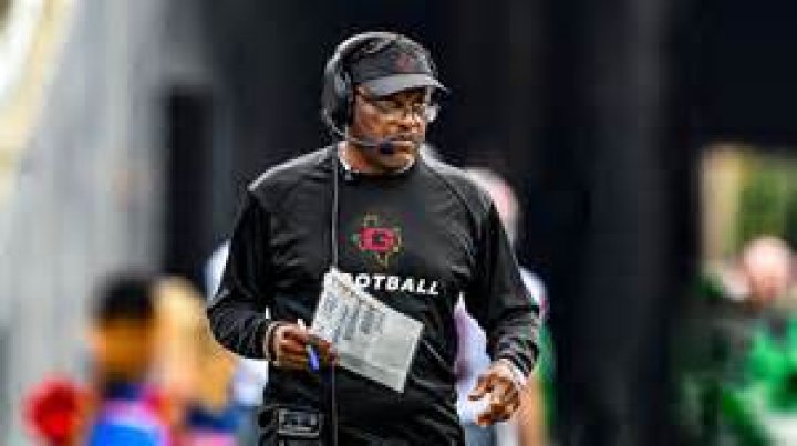 Kevin Sumlin Biography, Age, Height, Wife, Net Worth, Family