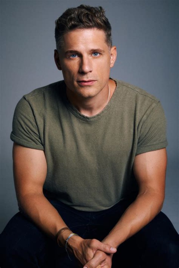 Matt Lauria Biography, Age, Height, Wife, Net Worth, Family