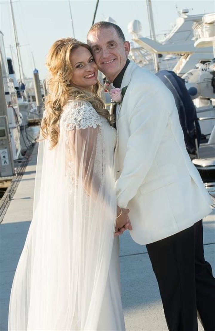 Mike Timoney Biography, Age, Height, Wife, Net Worth, Family