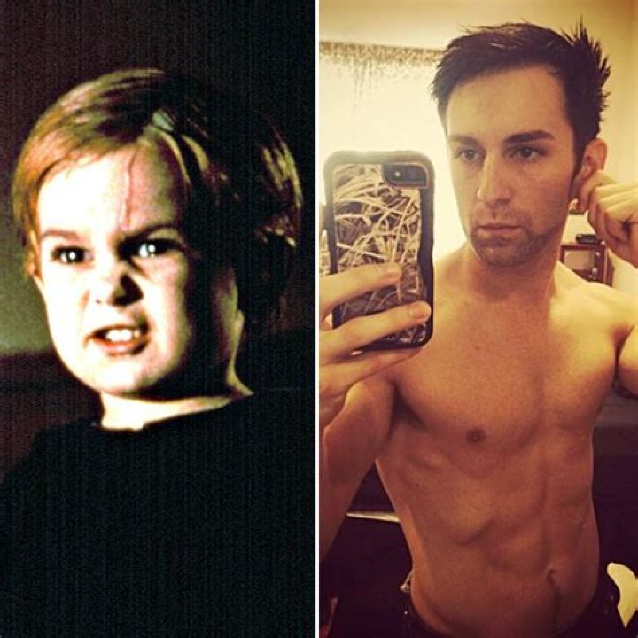 Miko Hughes Biography, Age, Height, Wife, Net Worth, Family