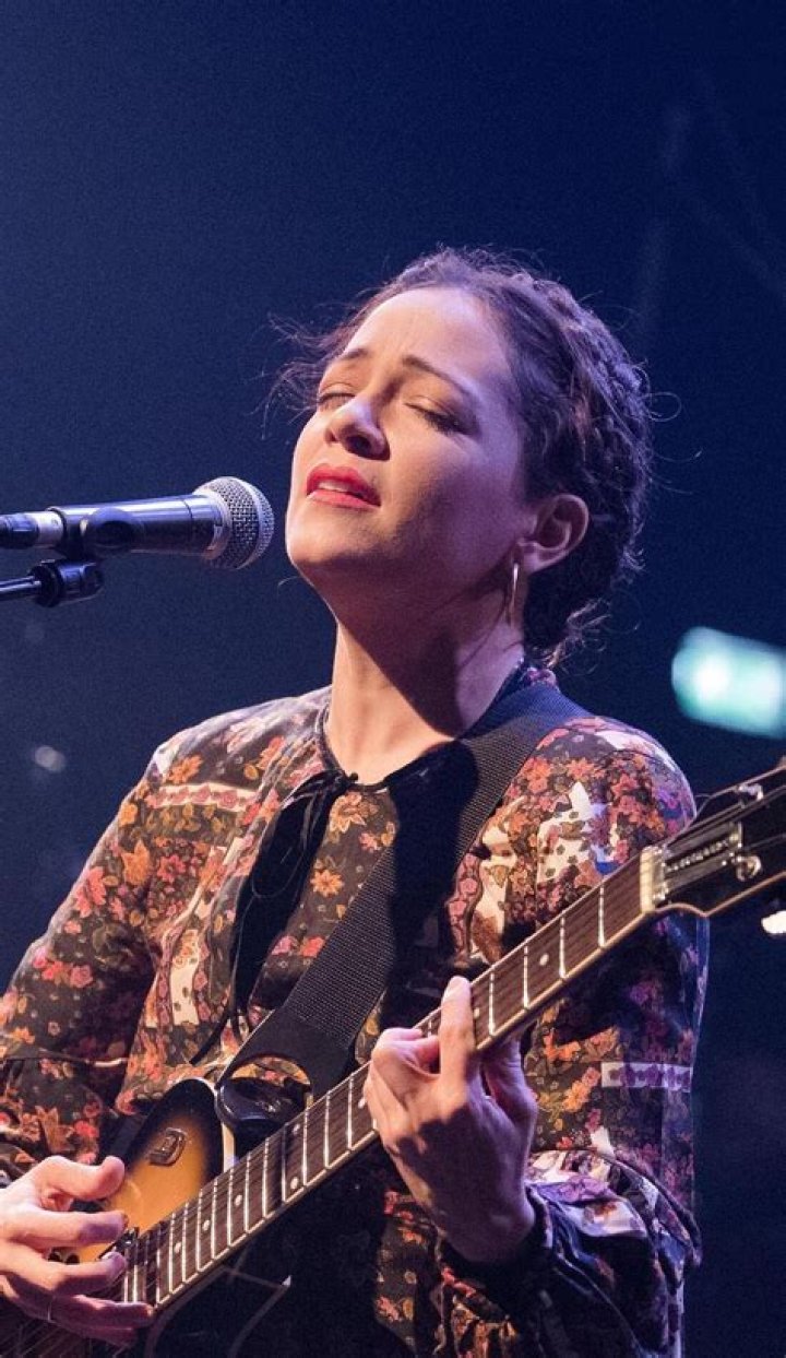 Natalia Lafourcade Biography, Age, Height, Husband, Net Worth, Family
