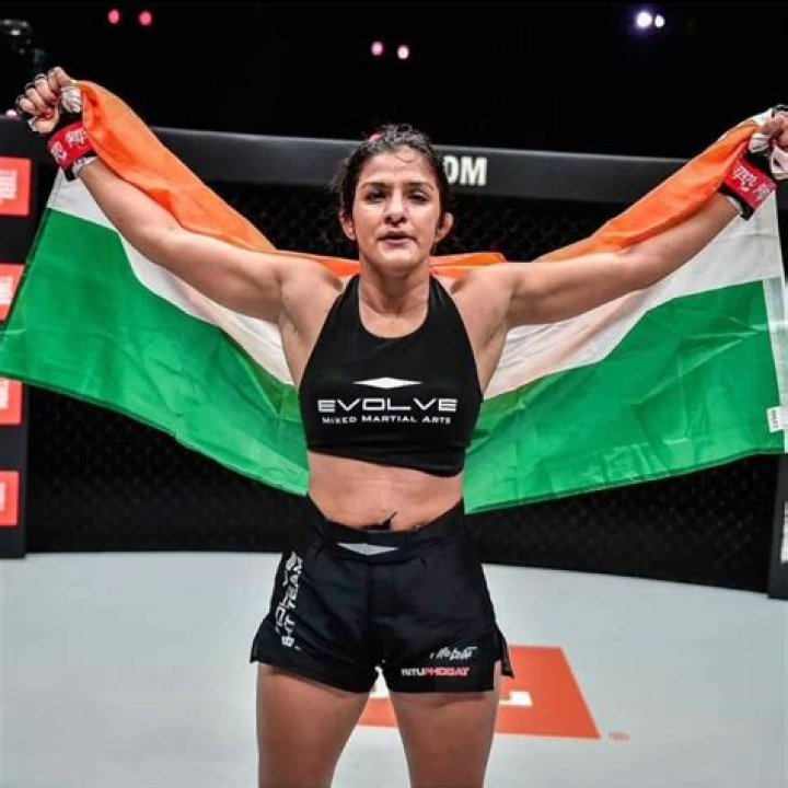 Ritu Phogat Biography, Age, Height, Husband, Net Worth, Family