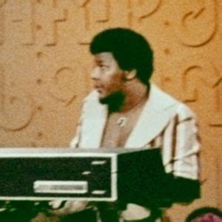 Ronnie Rancifer Biography, Age, Height, Wife, Net Worth and Family