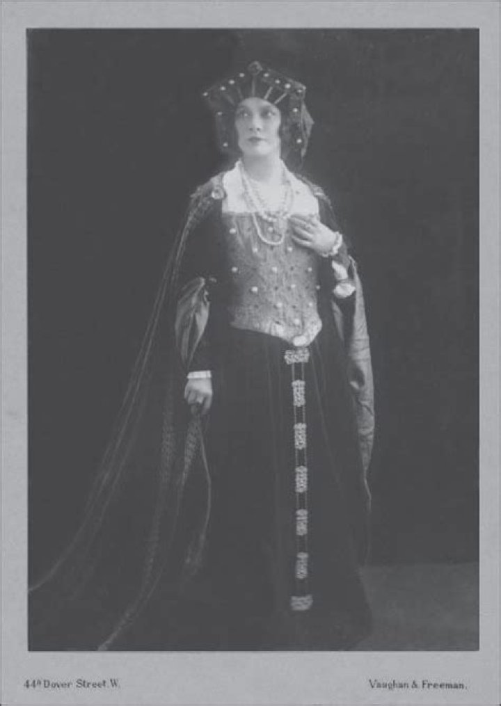 Rose Quong Biography, Age, Height, Husband, Net Worth, Family