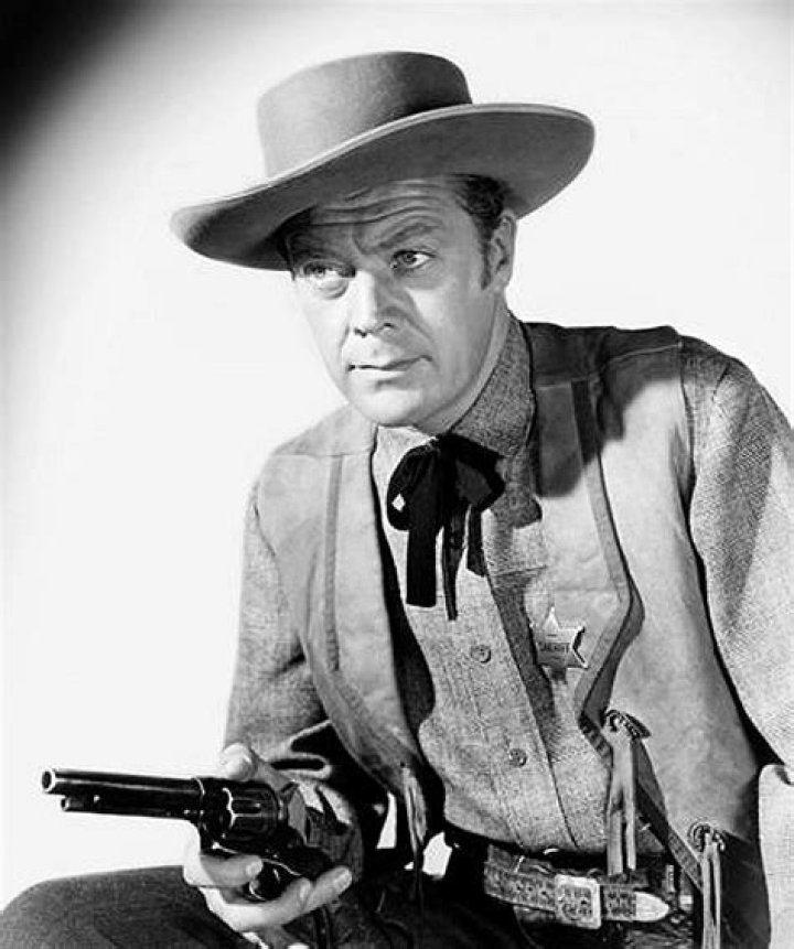 Willard Parker Biography, Age, Height, Wife, Net Worth, Family